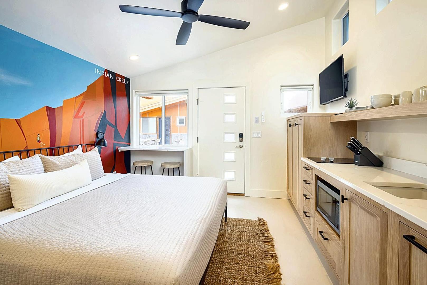 Downtown Kokopelli West 6 - Newly Remodeled Stylish Studio Moab Εξωτερικό φωτογραφία